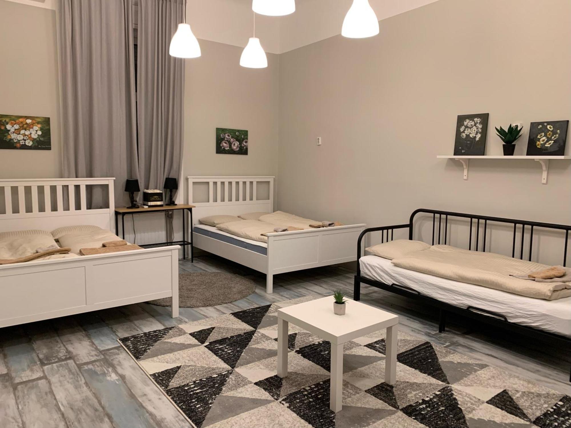 Rooms For Rent In Centre Budapest Exterior photo